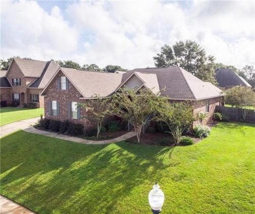 306 Heritage Cir, Mobile, AL 36608-8012