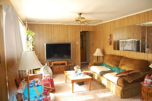 277 Midway Oval, Groton, CT 06340-4744