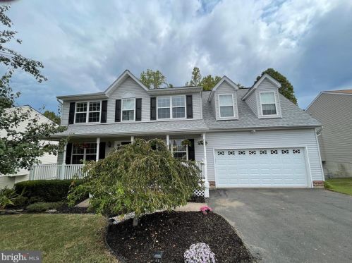 12105 Stonehenge Dr, Fredericksburg, VA 22407-7385