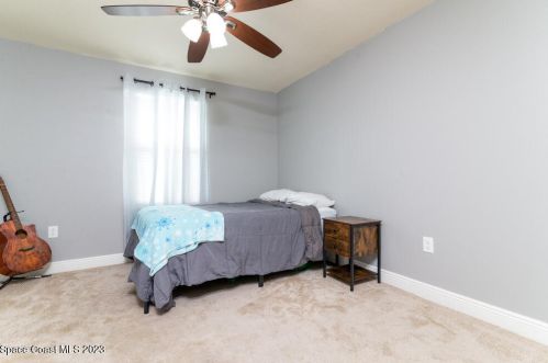 3220 Constellation Dr, Melbourne FL 32940-2365 exterior