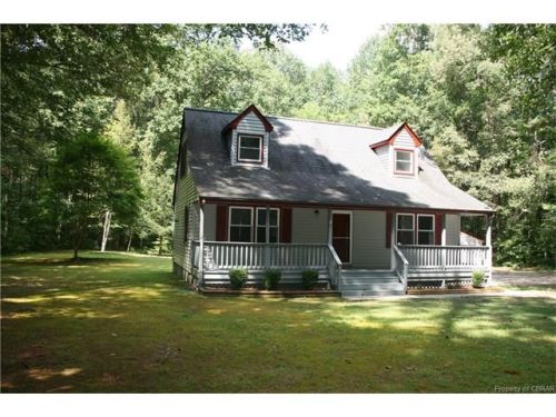 5318 Old Dogwood Ln, Zanoni, VA 23061-3600
