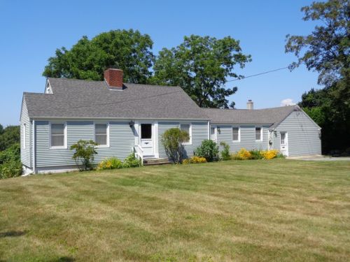 205 Prospect Hill Rd, Groton, CT 06340-5543