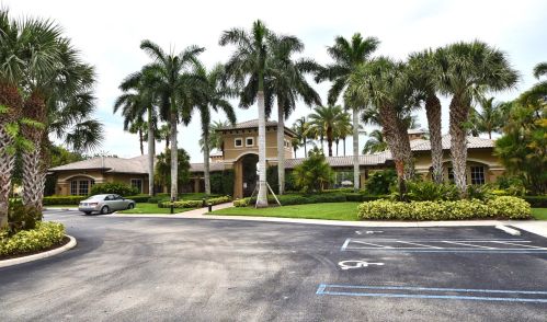 9553 New Waterford Cv, Delray Beach FL  33446-9749 exterior