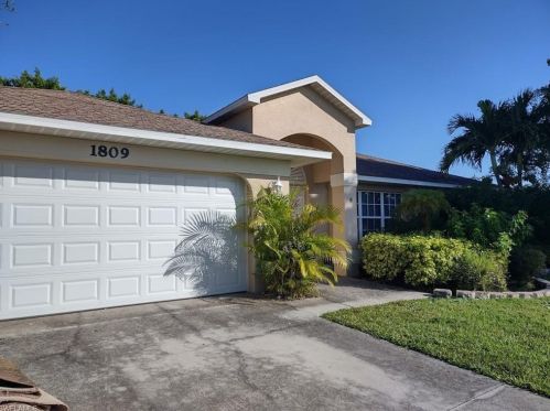 1809 1st Ter, Cape Coral, FL 33909-2739