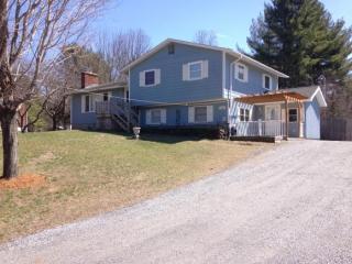 340 Watkins Rd, Colchester VT  05446-7375 exterior
