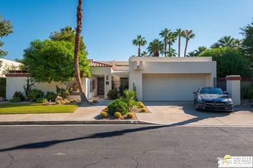 4 Vista Loma Dr, Rancho Mirage CA  92270-2959 exterior