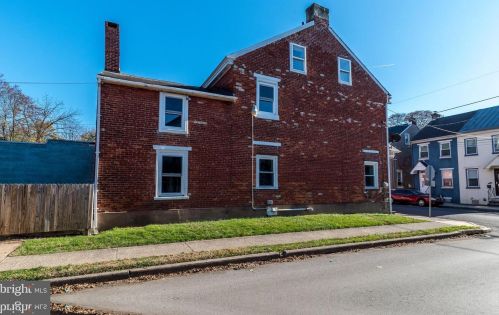 401 Walnut St, Pottstown, PA 19464-5611