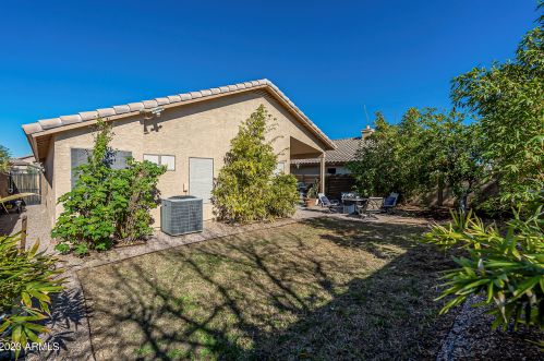 613 Devon Dr, Gilbert AZ 85233-7827 exterior