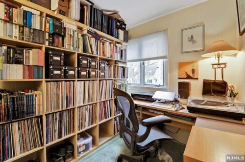 6 Marion Rd, Verona NJ  07044-1420 exterior