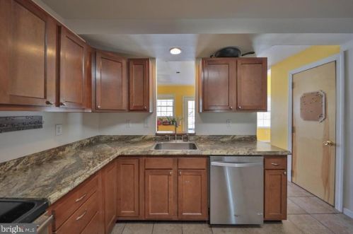 4121 Green Pond Rd, Easton PA  18045-2509 exterior