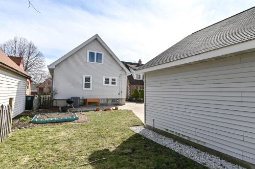 2559 63, Milwaukee WI 53219-2628 exterior