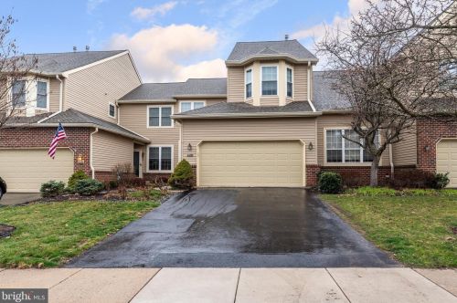 226 Pinecrest Ln, Lansdale, PA 19446-1476