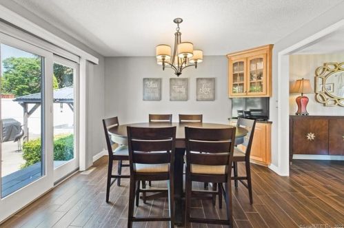 309 Pilgrim Ln, Southington CT  06489-1345 exterior