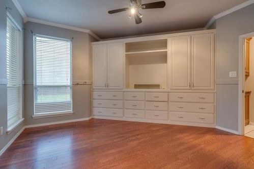 6109 Gateridge Dr, Lewisville TX  75028-2396 exterior