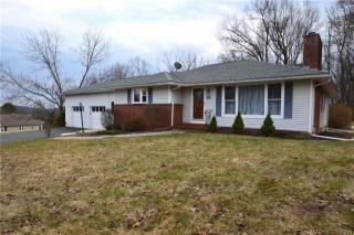 124 Skyview Dr, Washington, NJ 07882-4222