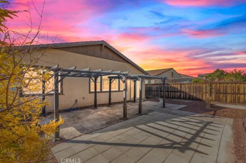 29342 Fall Classic, Lake Elsinore CA  92530 exterior