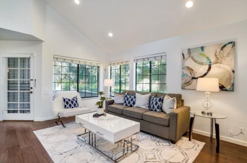 2851 Buena Crest Ct, San Jose CA  95121-2956 exterior