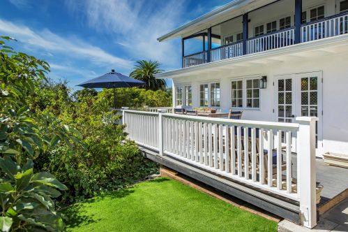 871 Deerpath Rd, Santa Barbara CA  93108-1800 exterior