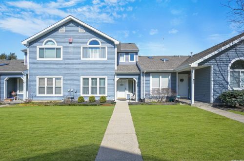 821 Spring Lake Dr, Middle Island, NY 11953-2635