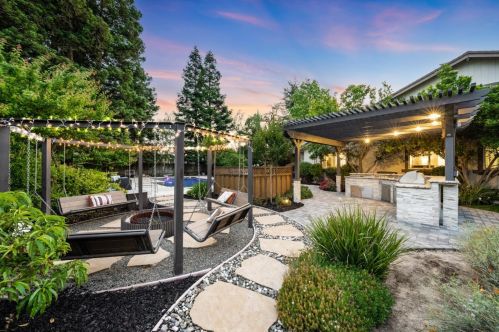 14645 Badger Pass Rd, Morgan Hill, CA 95037-5904