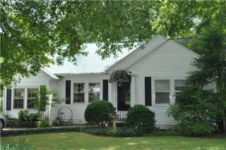 1005 Hillcrest Ave, Columbia, TN 38401-2511