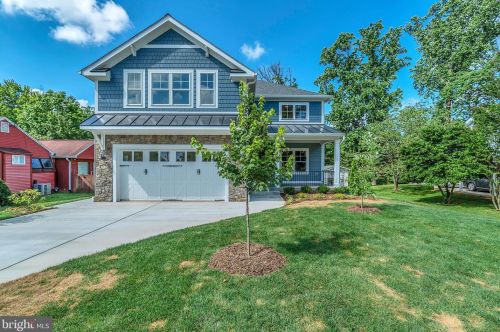 1849 Ware Rd, Falls Church, VA 22043-1025