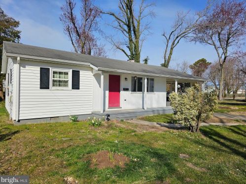 126 Cherry St, Dover, DE 19904-3412