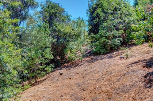 1050 Avocado Crst Rd, La Habra CA 90631-8108 exterior