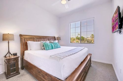 81075 Falling Leaf Ct, Indio CA  92201-8482 exterior