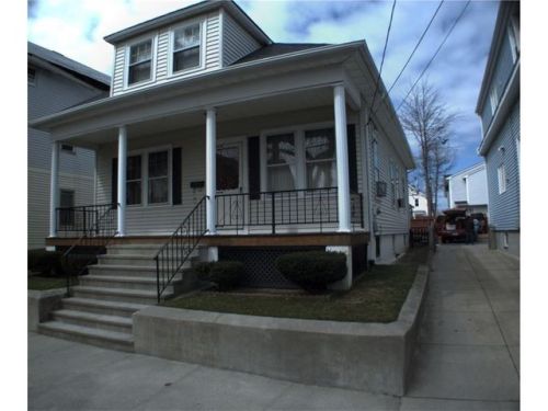 102 Metcalf St, Providence, RI 02904-2437