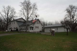 340 Beaver Dam Rd, Lowell, WI 53557-9755