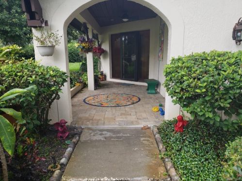 3484 Tarpon Woods Blvd, Palm Harbor, FL 34685-2128