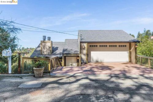 5955 Girvin Dr, Oakland, CA 94611-2443