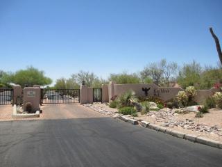 6041 Tocito Pl, Tucson AZ  85718-3554 exterior