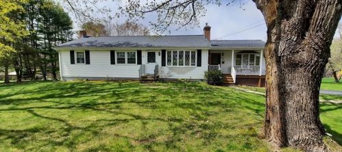 88 Pompeo Rd, Fabyan, CT 06255-1819