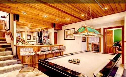 333 Skidder Trl, Truckee CA 96161-3931 exterior