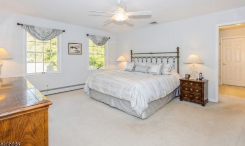 5 Shirewood Dr, Scotch Plains NJ 07076-2513 exterior