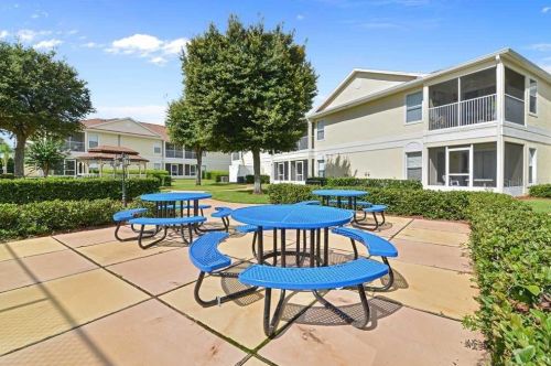 8831 Coral Palms Ct, Kissimmee FL 34747-1451 exterior