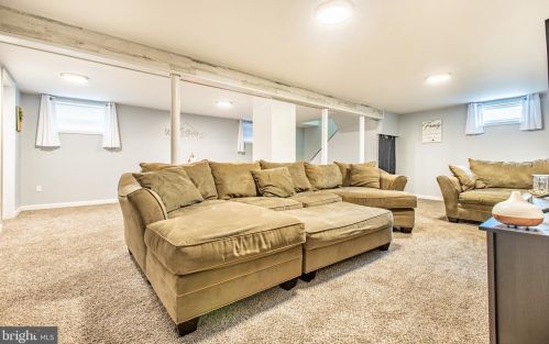 958 Buck Dr, Dover DE  19901-6650 exterior