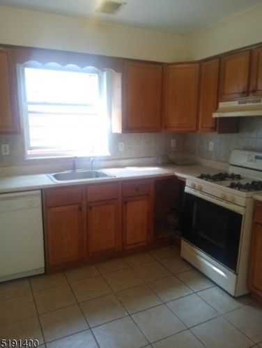 955 Pierpont St, Rahway NJ  07065-3114 exterior