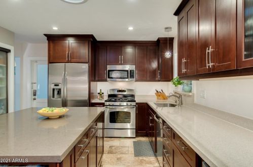 8836 17 Ave, Phoenix AZ 85027-5304 exterior