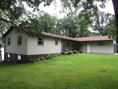 44157 Hawes Beach Rd, Ottertail, MN 56571-9508
