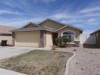 1375 Graham Ln, Safford, AZ 85546-2087