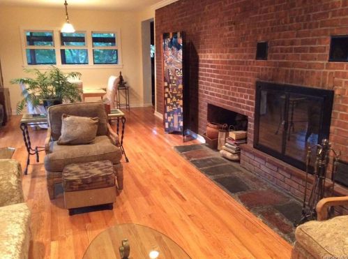 20 Lincoln Pl, White Plains NY  10603-2152 exterior