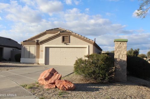 15504 Banff Ln, Sun City AZ  85379-6233 exterior