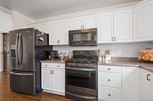 3279 Pearl St, Englewood CO 80113-2713 exterior