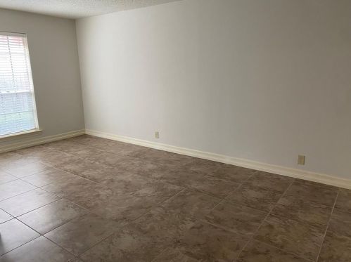 911 Roaring Springs Rd, Fort Worth TX  76114-4413 exterior