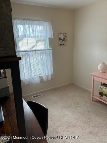 606 Bromelia Ct, Jackson Twp NJ  08527-4128 exterior