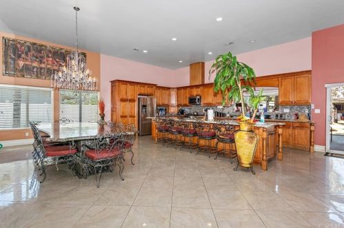 8735 56th St, Riverside CA  92509-3910 exterior