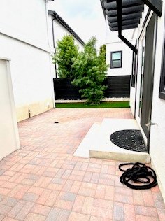 24236 Ocean Ave, Torrance CA  90505-6428 exterior